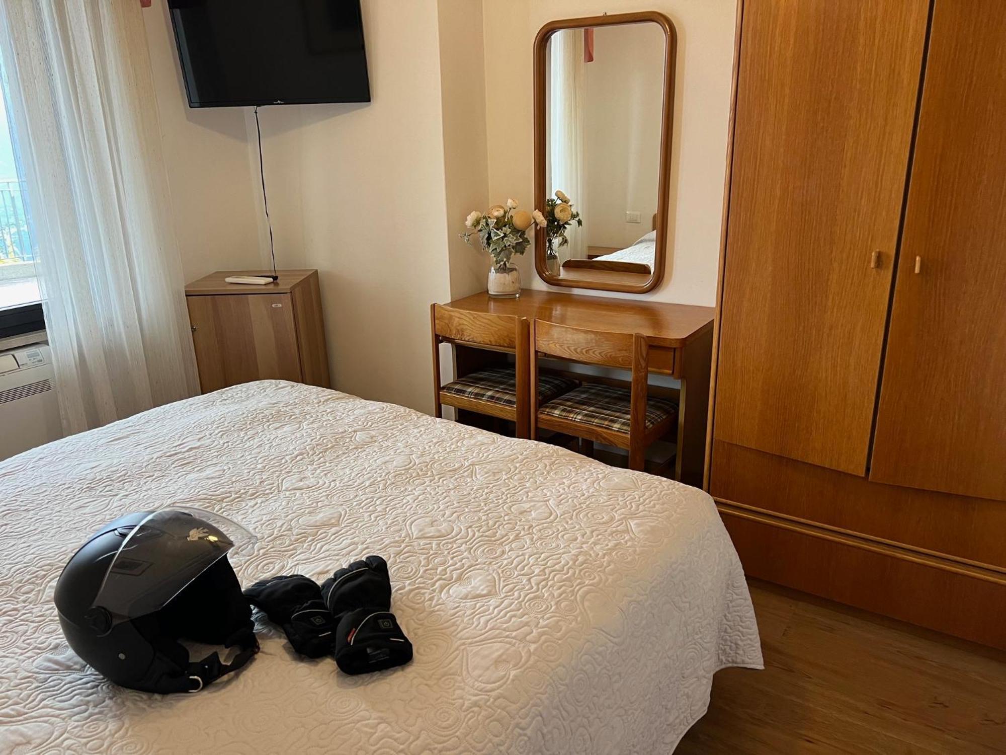 Tremosine Village Hotel Lucia מראה חיצוני תמונה