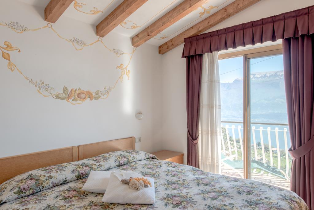 Tremosine Village Hotel Lucia מראה חיצוני תמונה