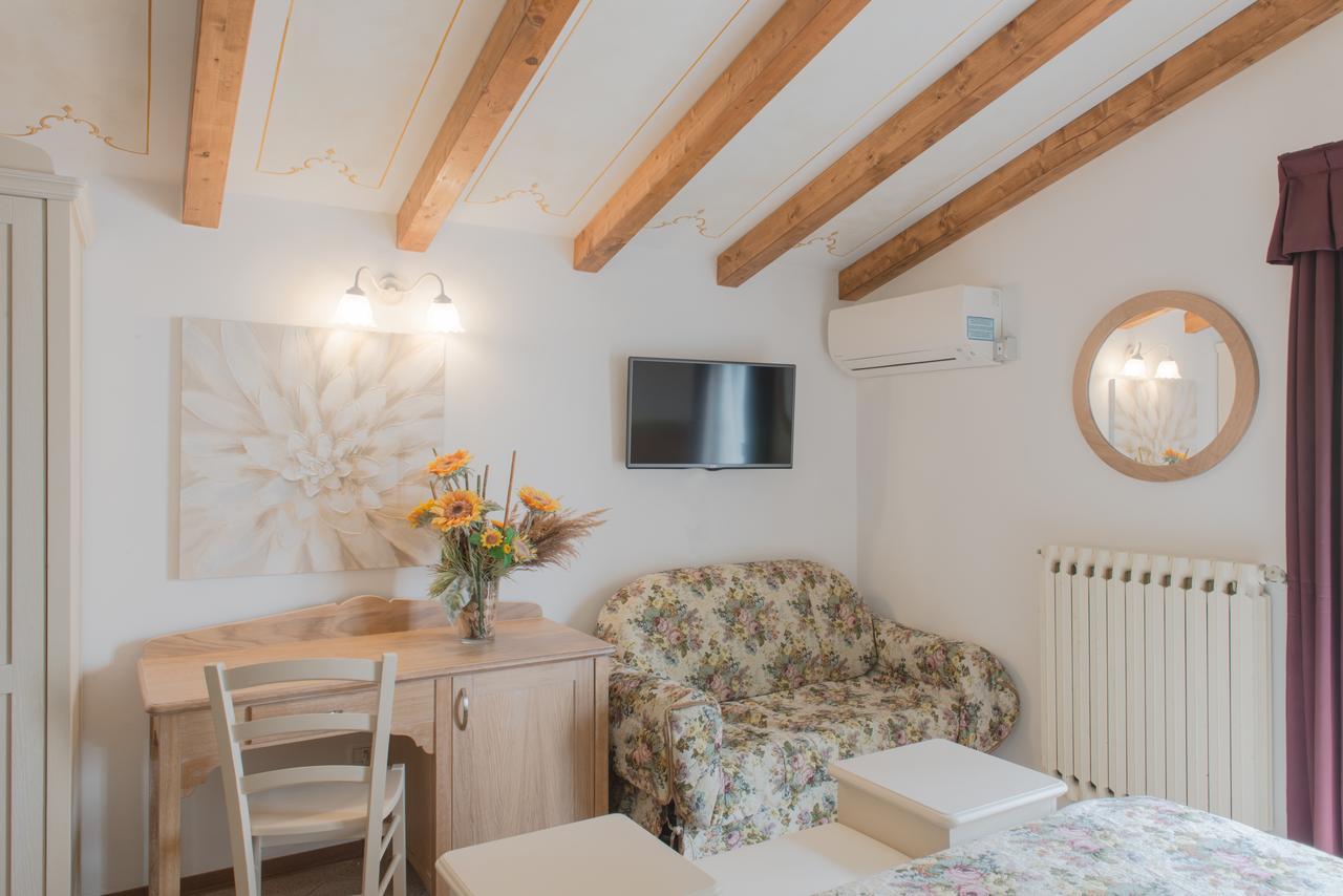 Tremosine Village Hotel Lucia מראה חיצוני תמונה